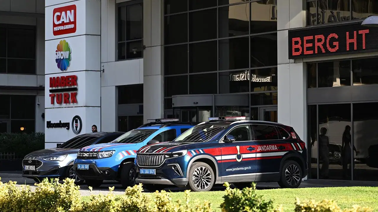 can holding sorusturmasinda yeni gelisme 5 supheli adliyeye sevk edildi m9FxIB5z