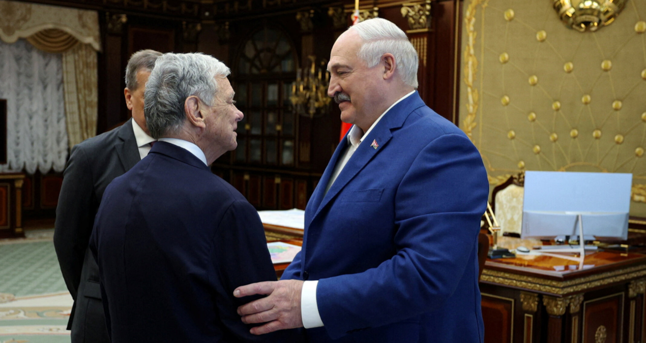 trump cagri yapti 52 mahkum serbest kaldi D2TiEmVu