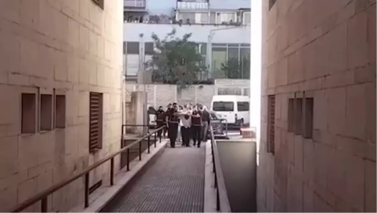 bursada suc orgutlerine operasyon 16 tutuklama 9g4tTTIg.jpg