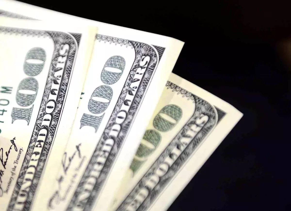 doviz kurlarinda yeni haftaya baslangic 8pRHMGkx.jpg