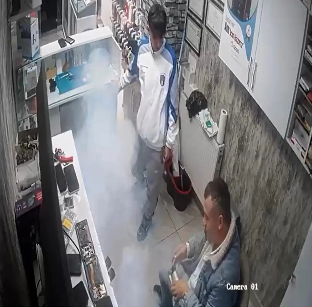 duzcede batarya yangini korkuttu N77MAYLp.jpg