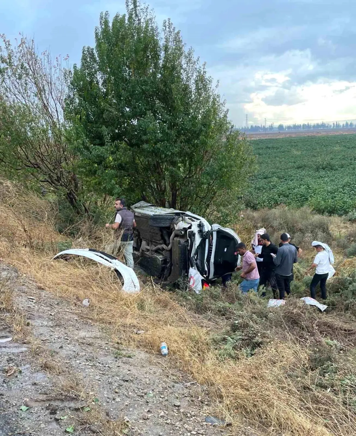 hatayda trafik kazasinda genc surucu hayatini kaybetti 7khE7iRu.jpg