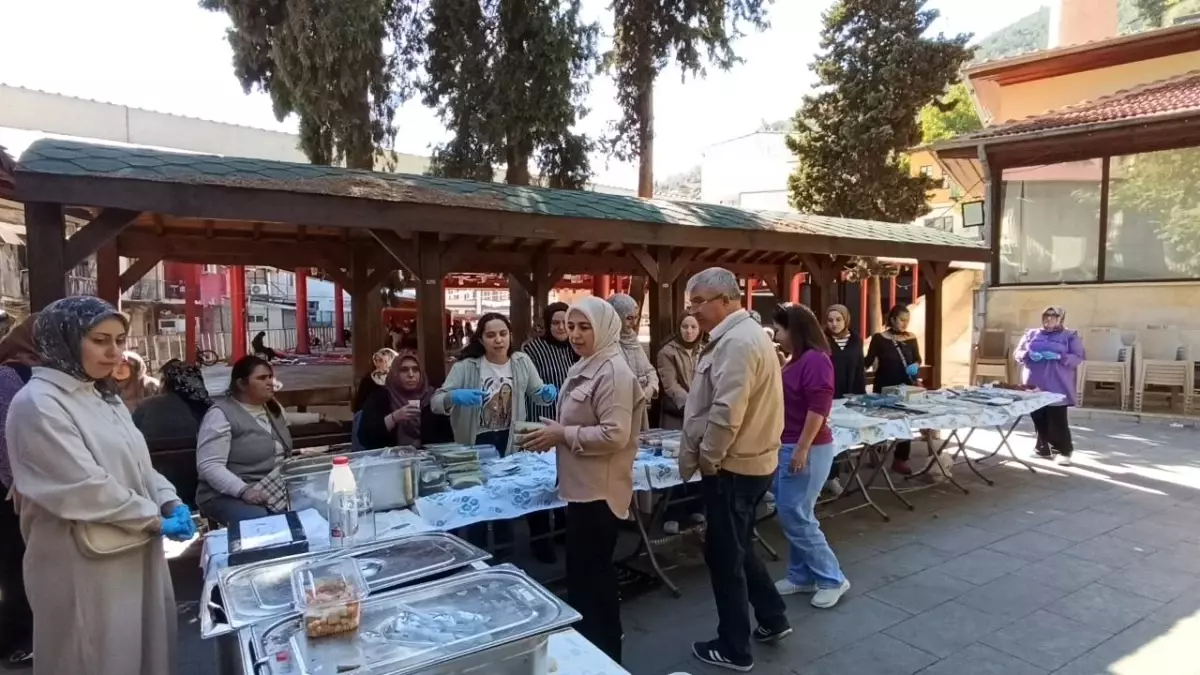 saimbeyliden gazzeye destek 9UqsEIux.jpg