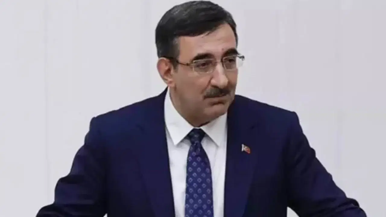 tbmm plan ve butce komisyonunda cevdet yilmazdan butcede sapma aciklamasi yapilan etki degerlendirmeyle cikan sonuc tam ortusmedi 8gll2nzn.jpg