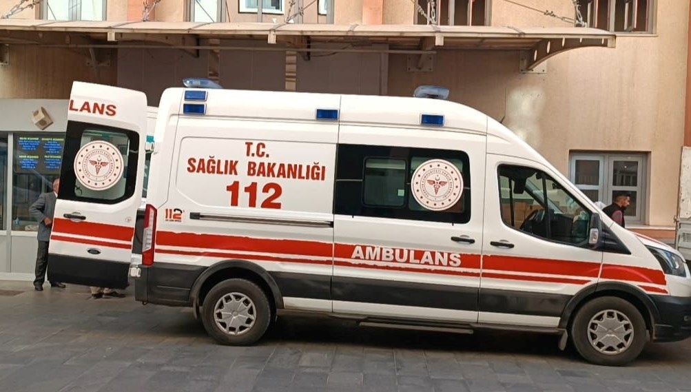 trabzon yolunda mola verdiler 35 yolcu hastanelik oldu bfBM8OON