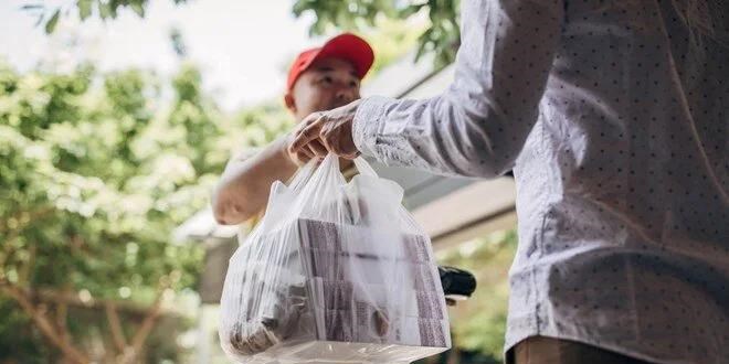 uygulamanin acigini buldu iki yil boyunca bedava yemek yedi qYmClzm2.jpg