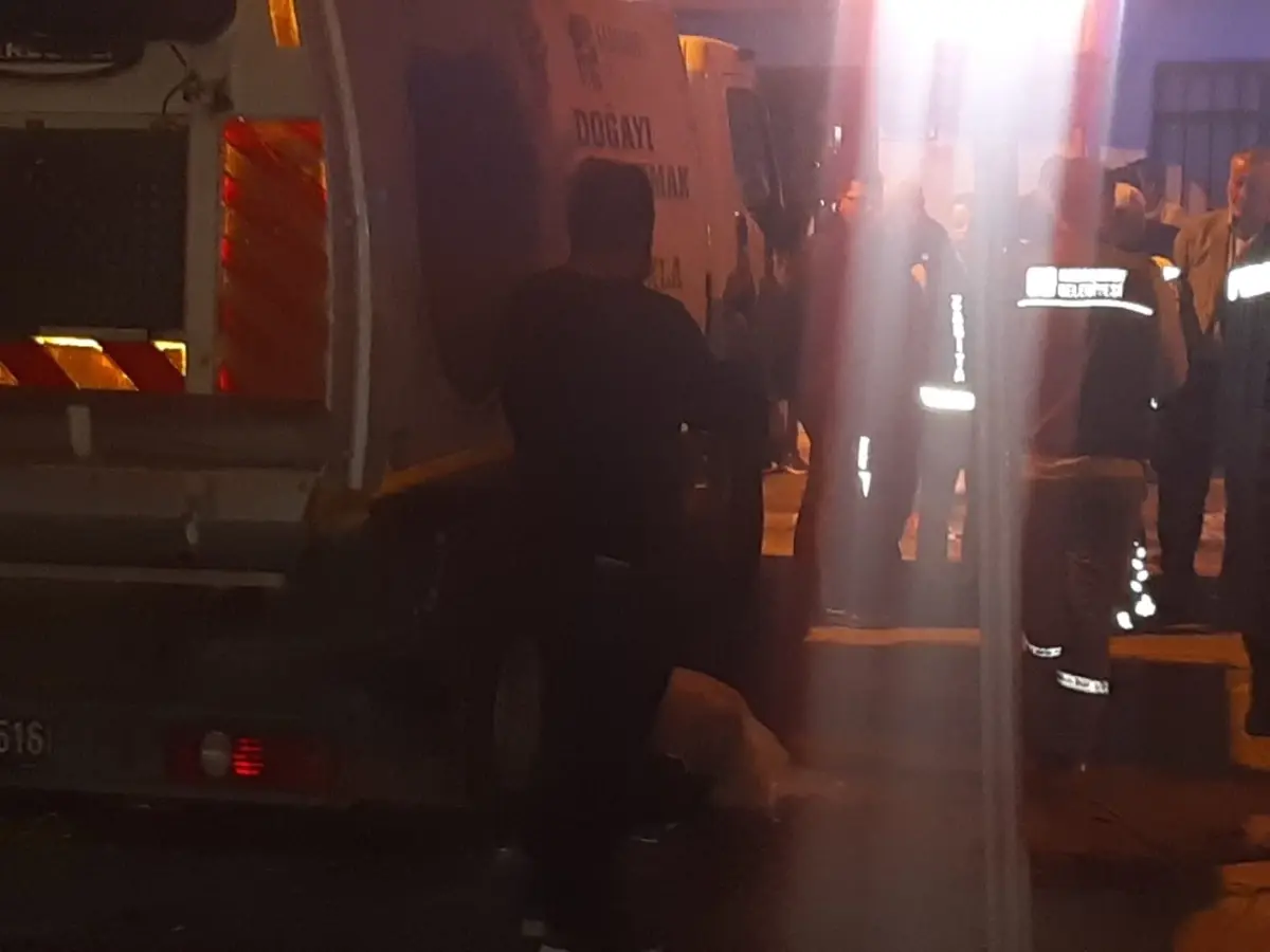 Bursa’da Çöp Kamyonu Altında Kalan Yaşlı Adam Hayatını Kaybetti