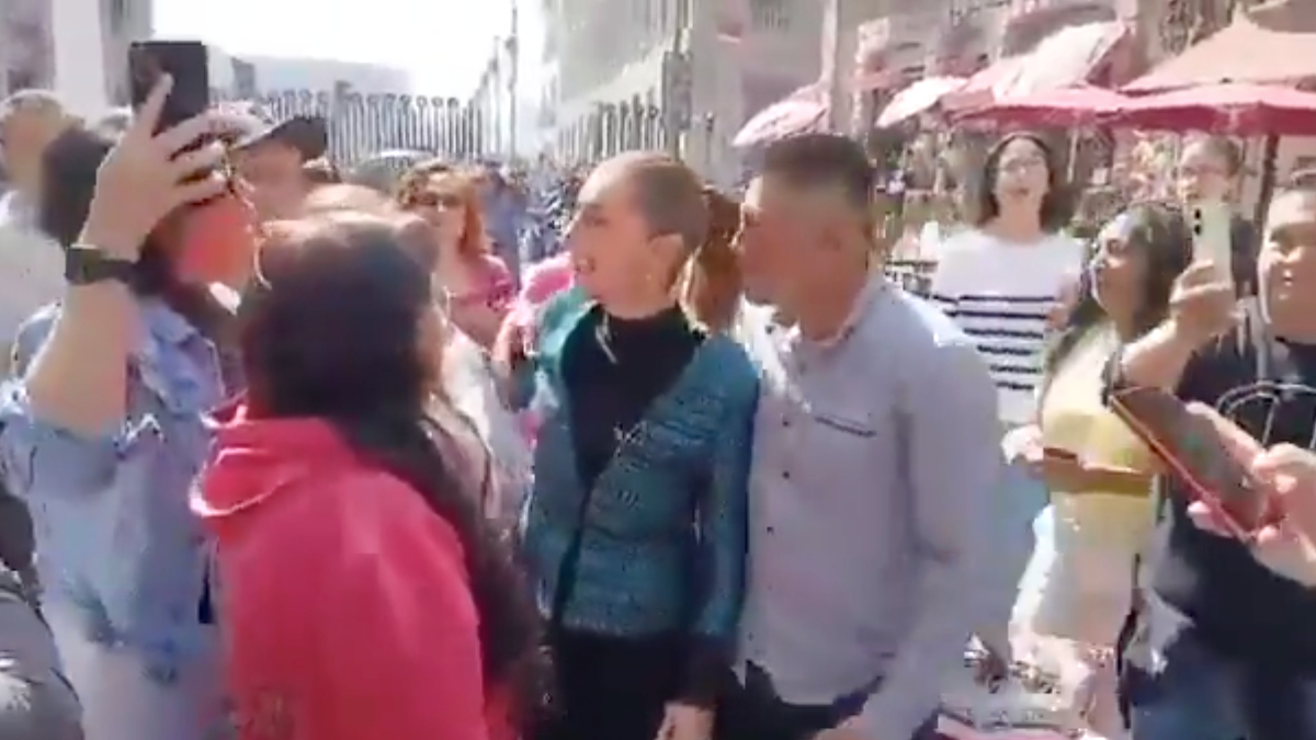 Meksika Devlet Başkanı’na vatandaştan sokak ortasında taciz