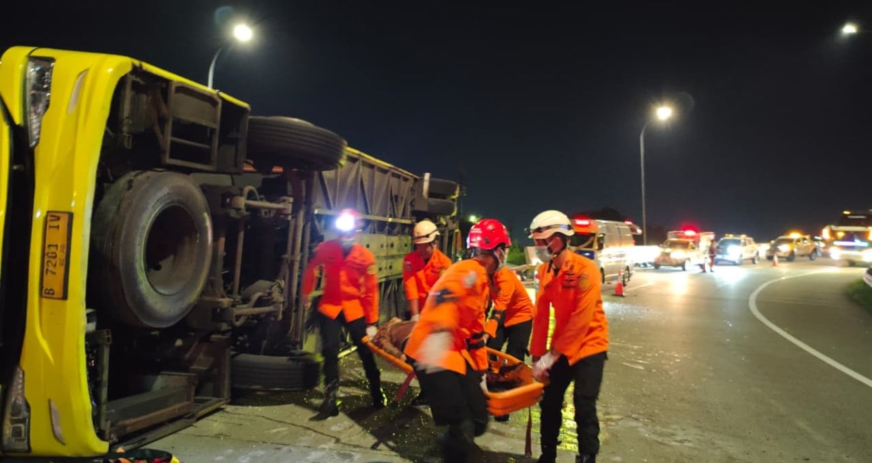 Endonezya’da korkunç kaza: En az 16 ölü