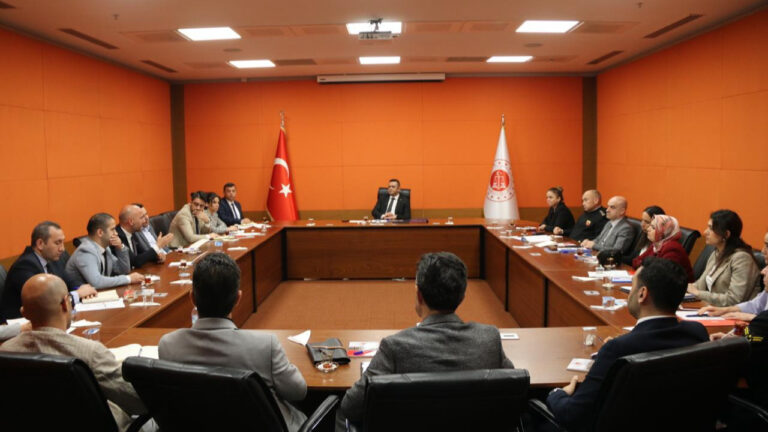 okul-saldirilari-sonrasi-tehdit-paylasimlarina-inceleme-36-cocuga-sosyal-destek-E724r1Pq-1